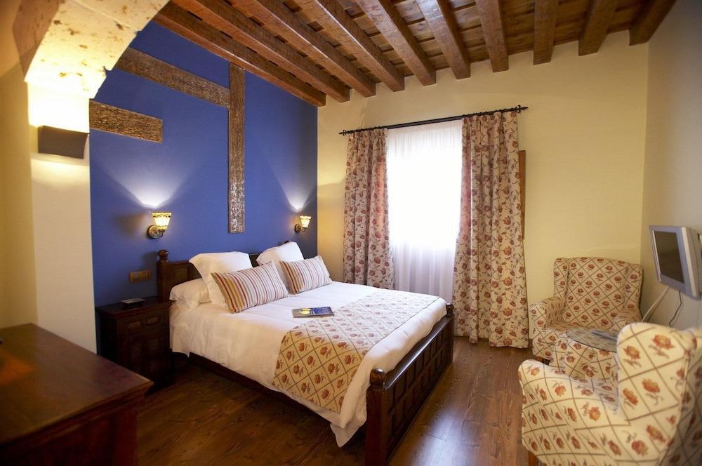 Отель Ibersol La Casona De Andrea Тьедра Экстерьер фото