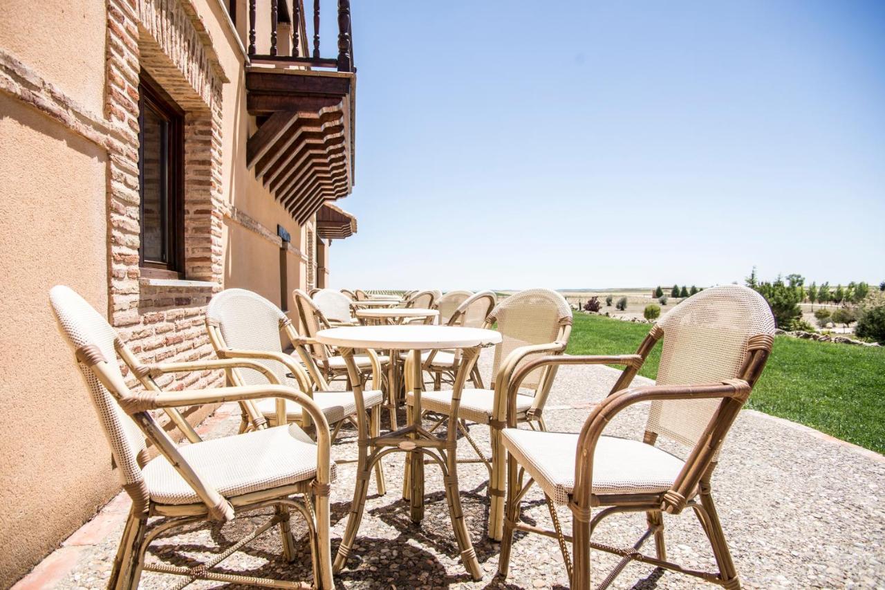 Отель Ibersol La Casona De Andrea Тьедра Экстерьер фото