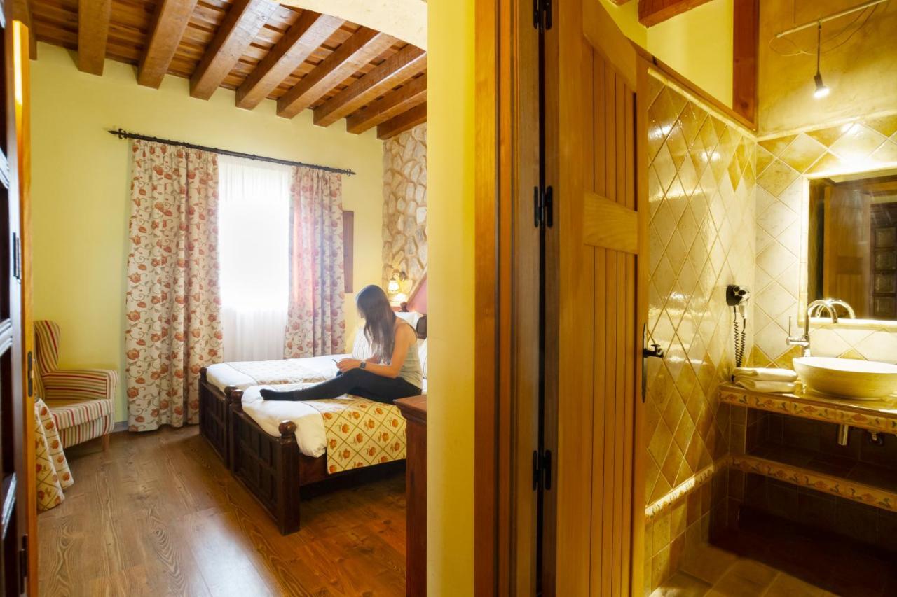 Отель Ibersol La Casona De Andrea Тьедра Экстерьер фото