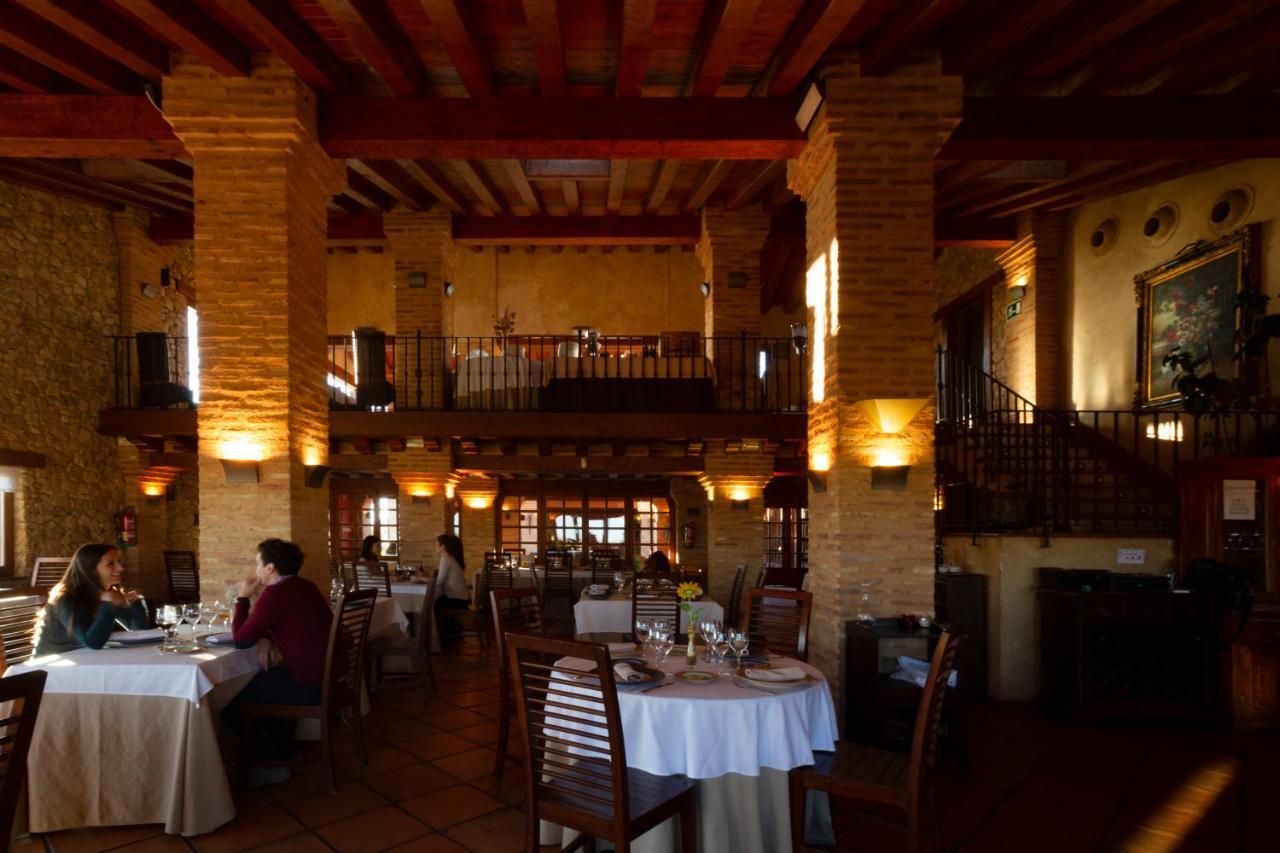 Отель Ibersol La Casona De Andrea Тьедра Экстерьер фото
